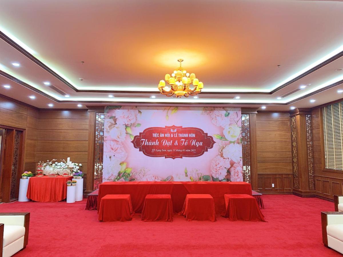 Khach San A1 Lang Son Hotel Exterior photo